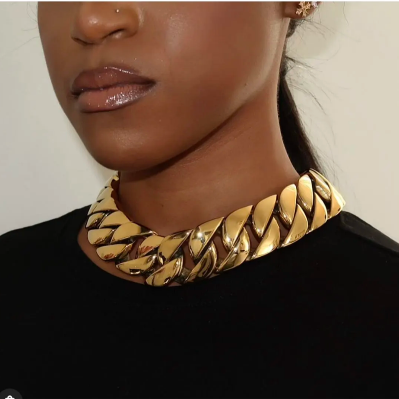 THE J CHAIN JALEONA